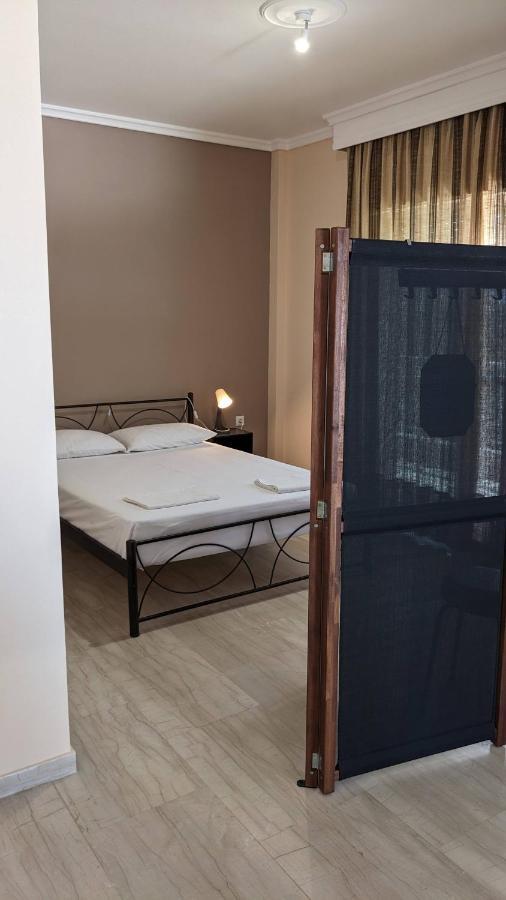 Beachfront Apartment Nea Moudania Zewnętrze zdjęcie